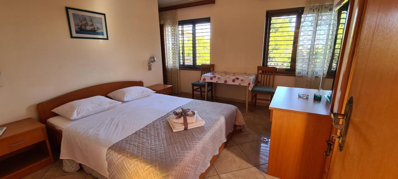 Apartments By The Sea Orebic, Peljesac - 16648 المظهر الخارجي الصورة